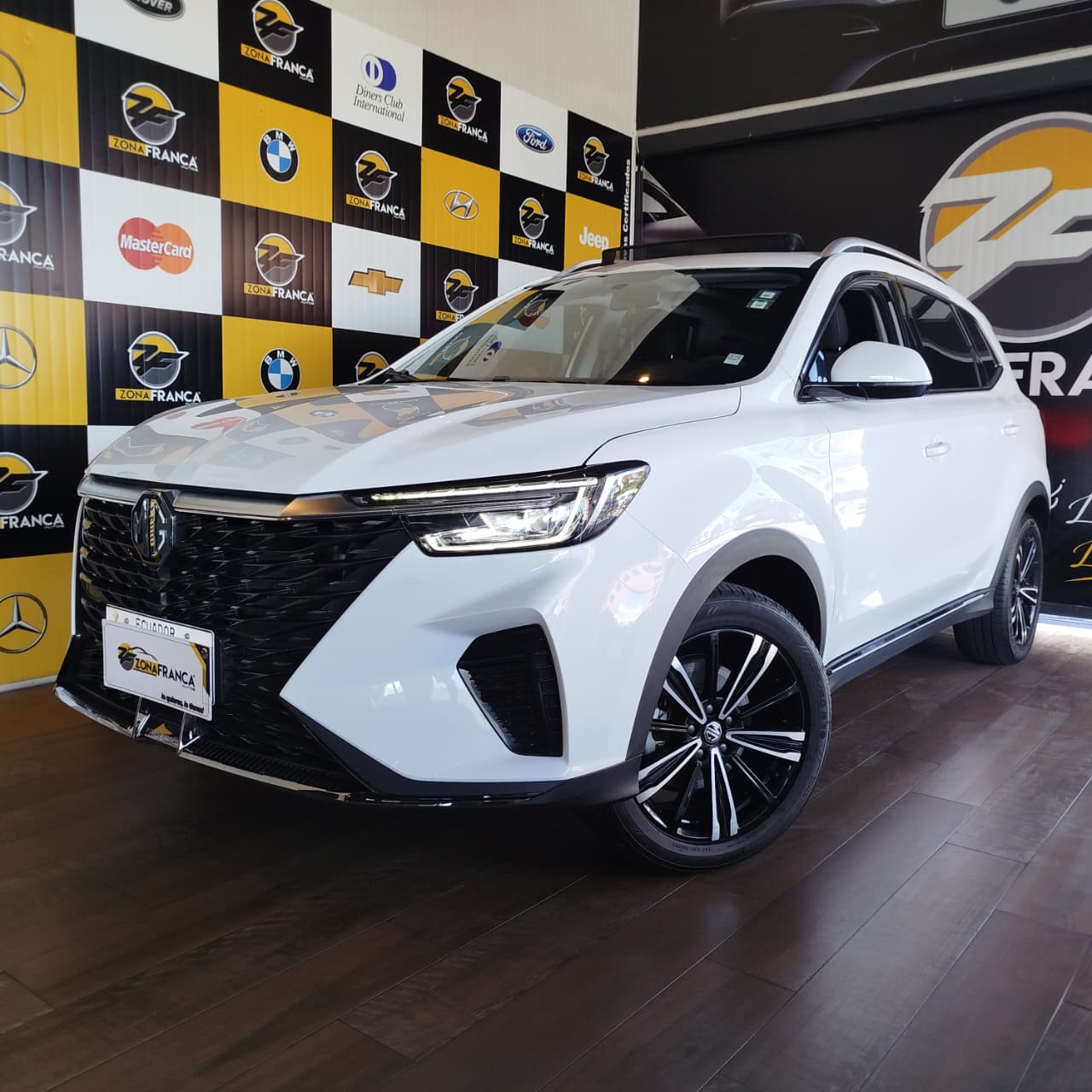 WhatsApp Image 2025-08-26 at 2.01.41 PM