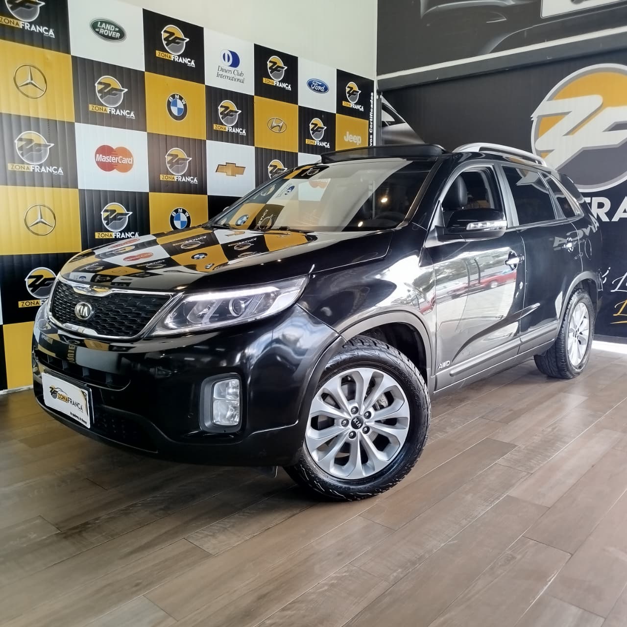 WhatsApp Image 2025-09-19 at 16.30.27